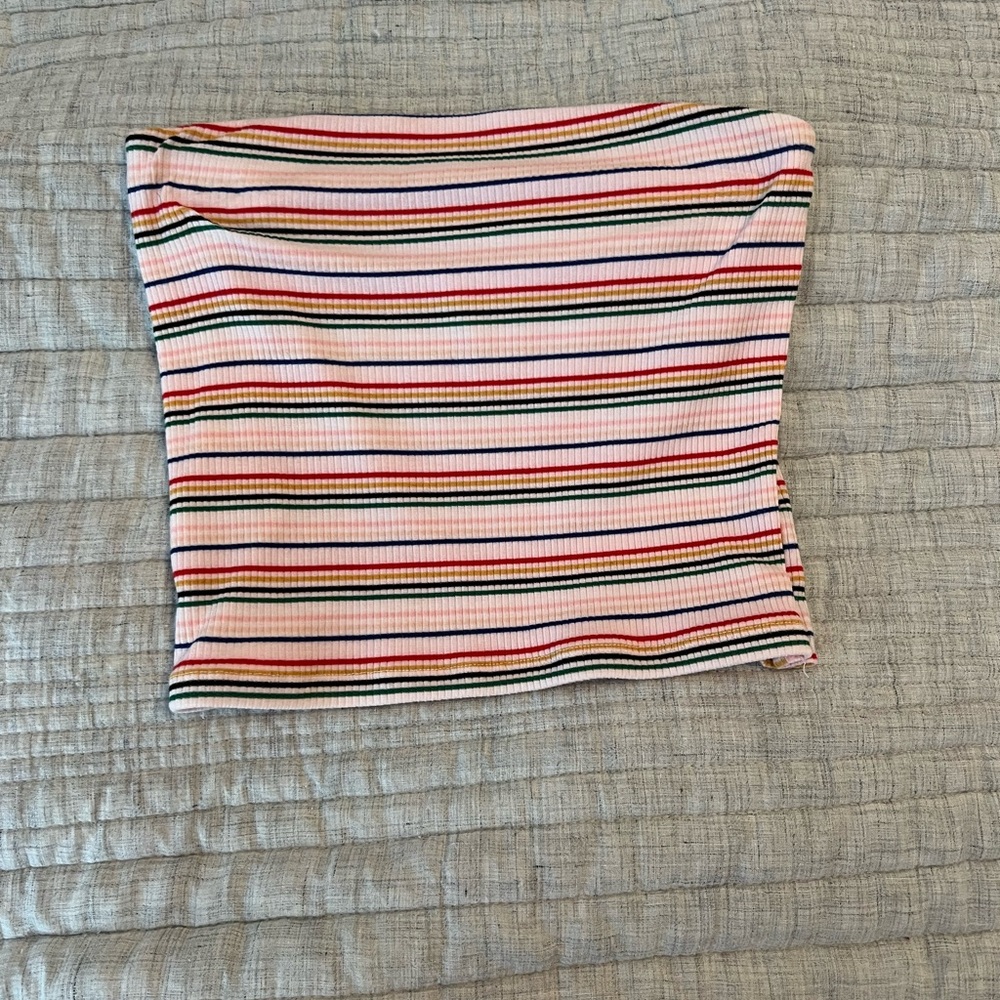 Strapless top